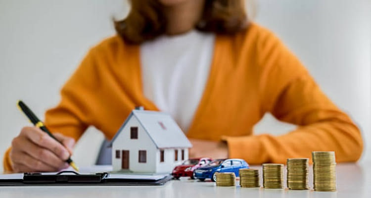 que impuestos se pagan al comprar una casa